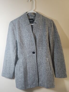 CHARTOU Grey & White Button Blazer/ jacket Sz S